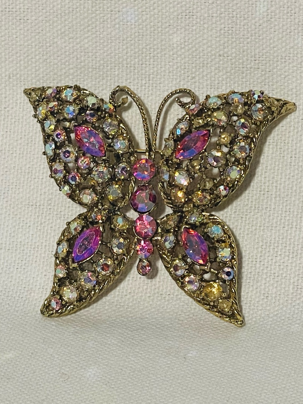 VTG Butterfly Brooch Pin 2.5 Inch Filigree Pink Purple Crystal Rhinestone Gold